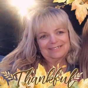 Meet your Posher, Deb